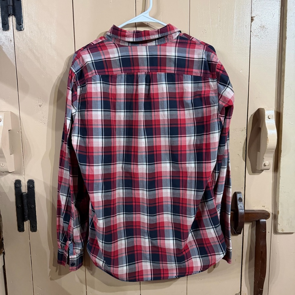 J. Crew RARE Red and Blue Plaid Button Down Shirt! The real DEAL!! ✌️ ❤️ - Picture 8 of 8